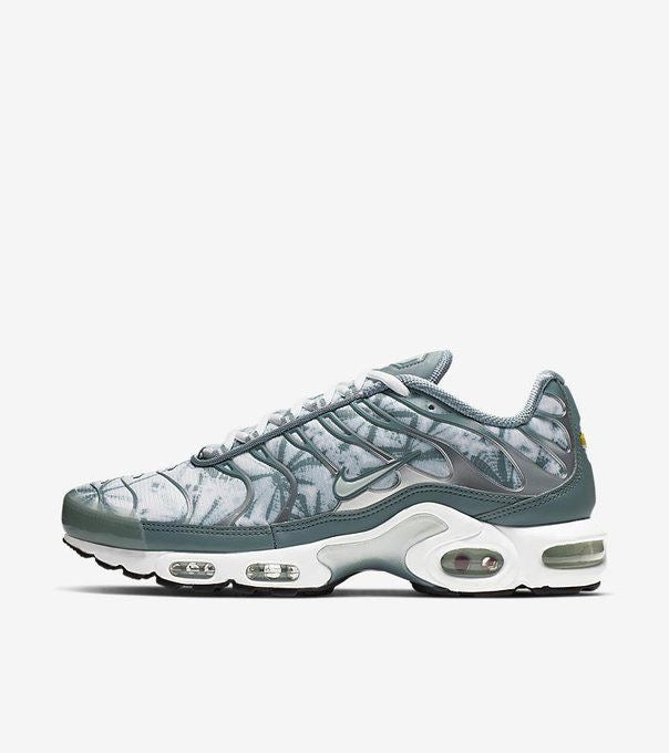 N Sneakers
